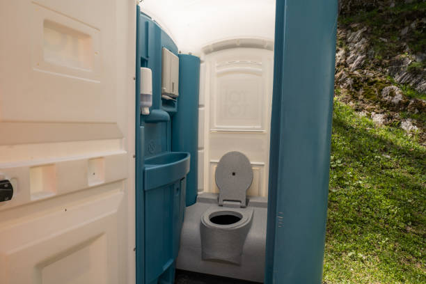 Portable Toilets for Disaster Relief Sites in Janesville, IA